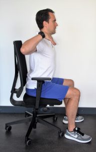 Tipp zur Entspannung der Nackenmuskulatur Schultermobilisation weitere Übung